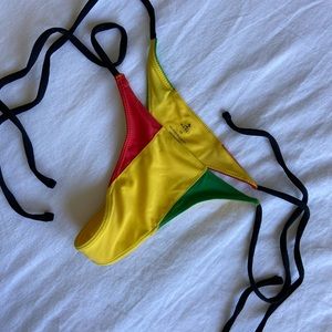 Brand new, never worn size Xsmall Rasta bottoms
